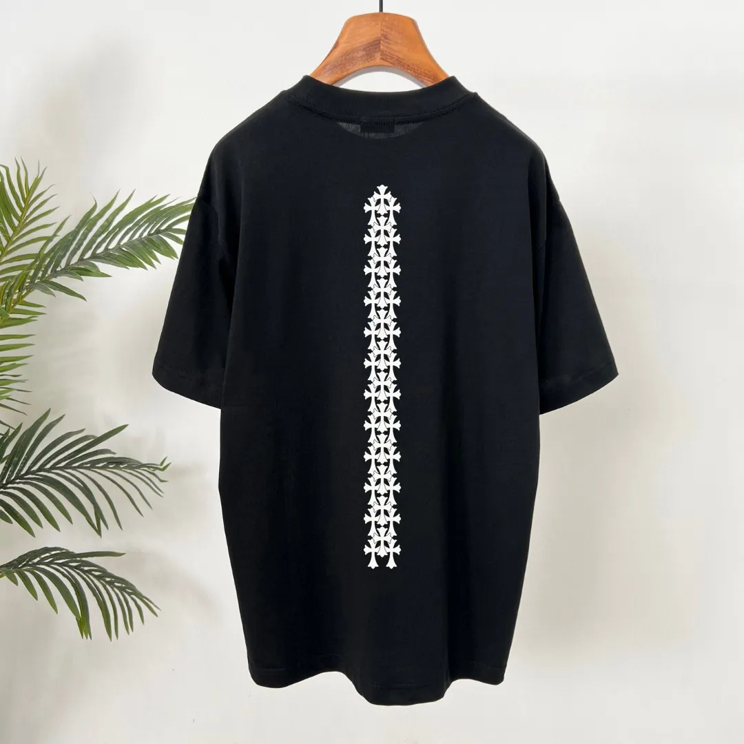 🅿️190 Crow Heart’s new summer T-shirt! This Sanskrit cross printed round neck short sleeves is simply a must-have for fashionistas. Salona cotton fabric is super comfortable, soft and skin-friendly, and has excellent breathability, making it perfect for summer wear. The Sanskrit cross print design on it is amazing, full of mystery and high-end, and the details are so exquisite that it makes people scream. It is worthy of Kroxin, and it vividly interprets the trend and personality. The loose fit is super friendly to all body shapes, covers the flesh and is comfortable, and looks good no matter how you wear it. Pair it with jeans and you'll look cool on the street. Pair it with sweatpants and you'll instantly look energetic and trendy. When you wear it and go out, you will feel like you are the spokesperson of fashion, and it will definitely turn heads. Color: black, white Size: S-2XL